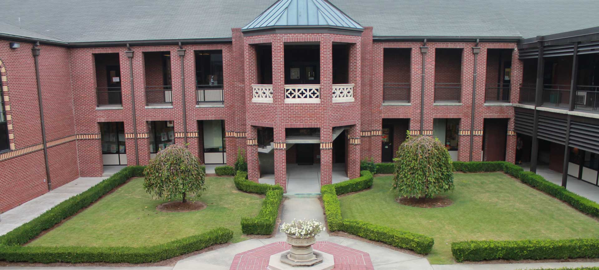 employment-header-photo